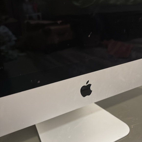 6 PC Apple iMac 27-inch Desktop Computer - Silver keyboard and mouse NEW - Picture 8 of 12